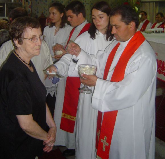 És kövessen engem.