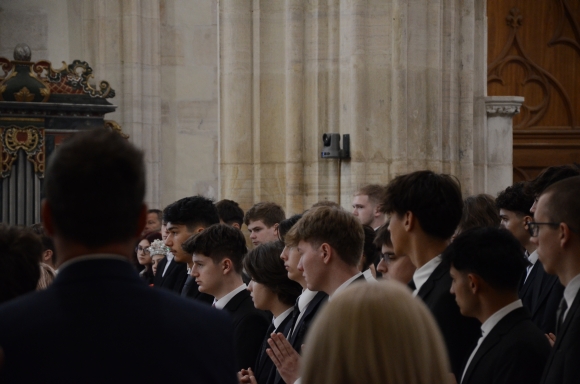Erősíts minket, hogy hűséges tanítványaid maradjunk, és örömünket Benned találjuk