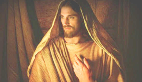 Bizony, bizony, mondom nektek: Mielőtt Ábrahám lett volna, én vagyok.