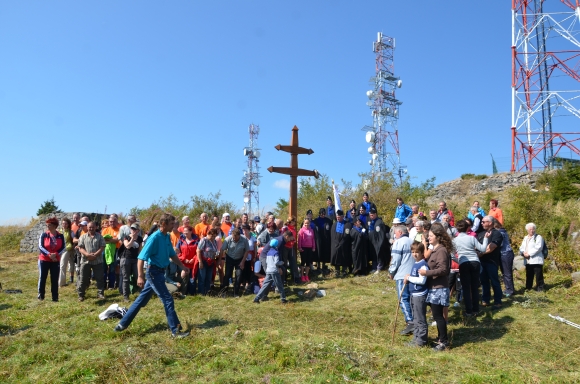 A nép pedig örvendezett, hogy Jézus ilyen csodát művelt